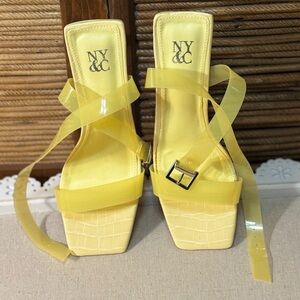 NY&C Lucite Single Band Ankle Strap Heels.Faux Alligator Print Leather NWout Box